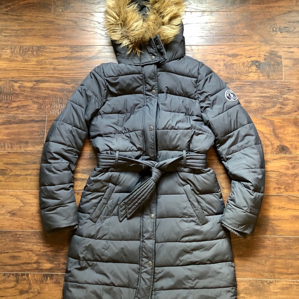 Abercrombie & Fitch women’s down filled parka